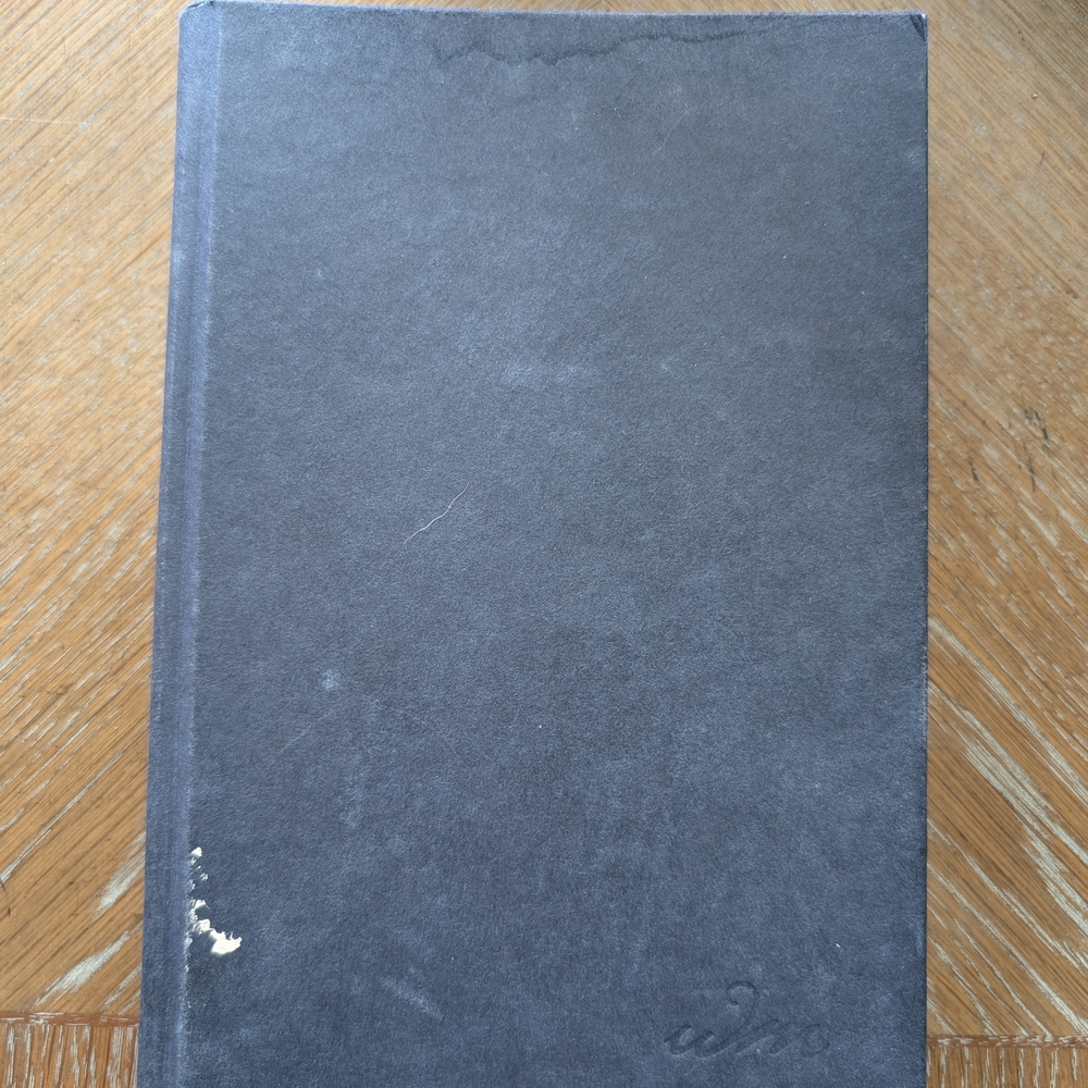 The Guest List by Lucy Foley - Hardcover - Picture 3 of 3